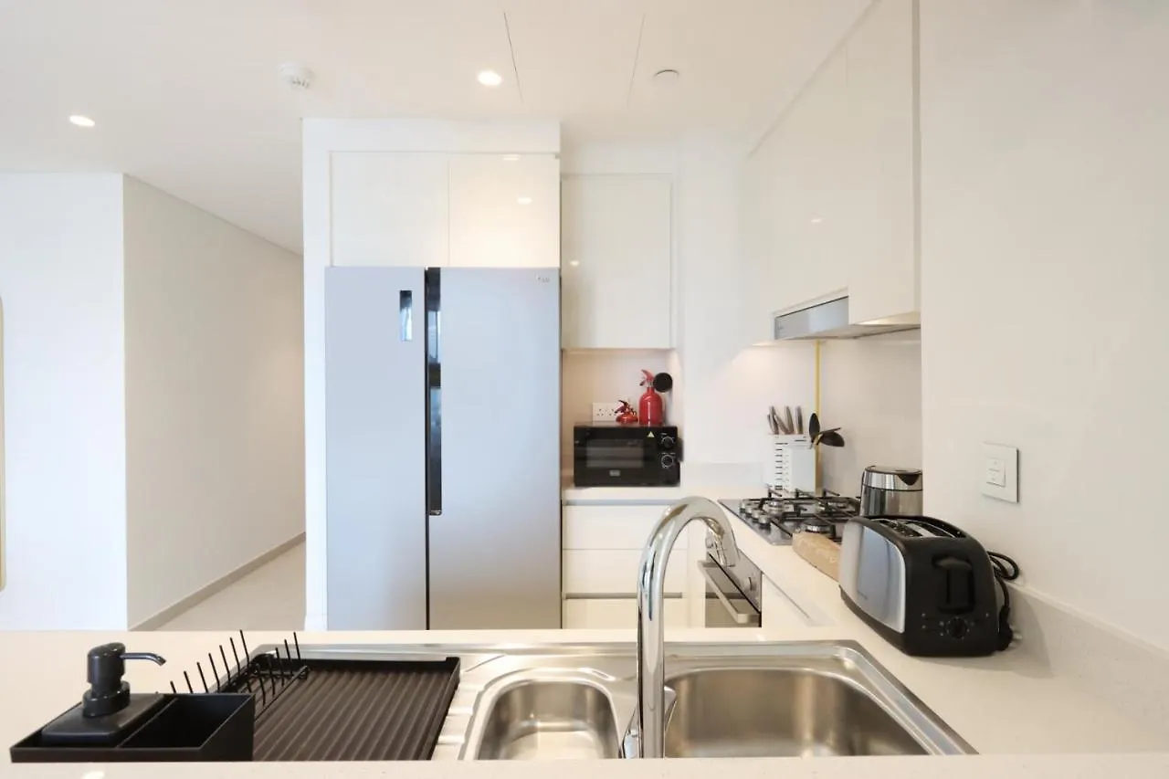 Livbnb Suites - Lavish 2Br W/ Burj Khalifa Views & Near Dubai Mall Apartment