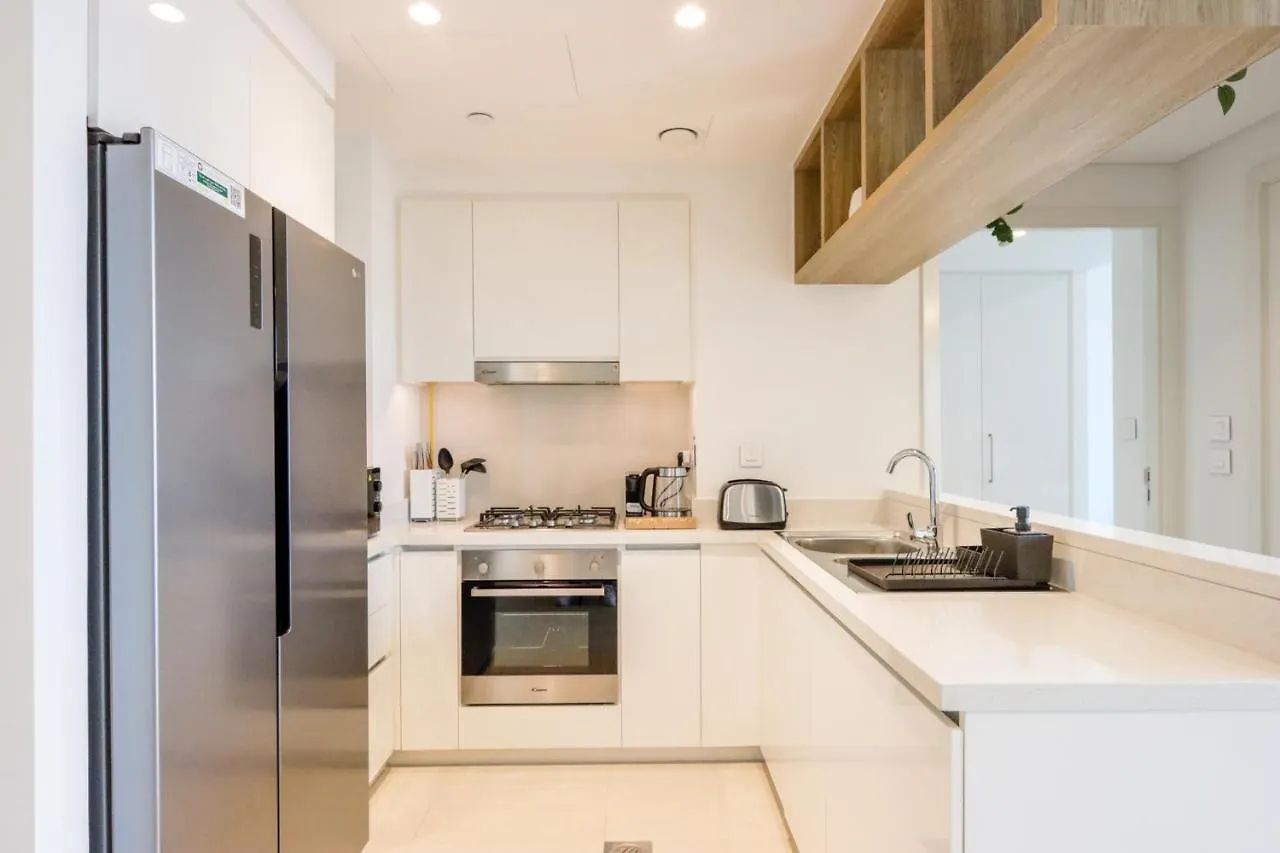 Apartment Livbnb Suites - Lavish 2Br W/ Burj Khalifa Views & Near Dubai Mall United Arab Emirates