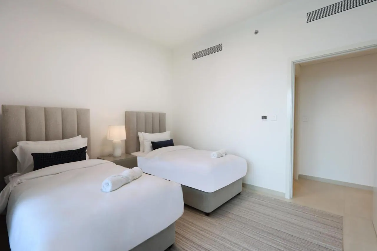 Livbnb Suites - Lavish 2Br W/ Burj Khalifa Views & Near Dubai Mall United Arab Emirates