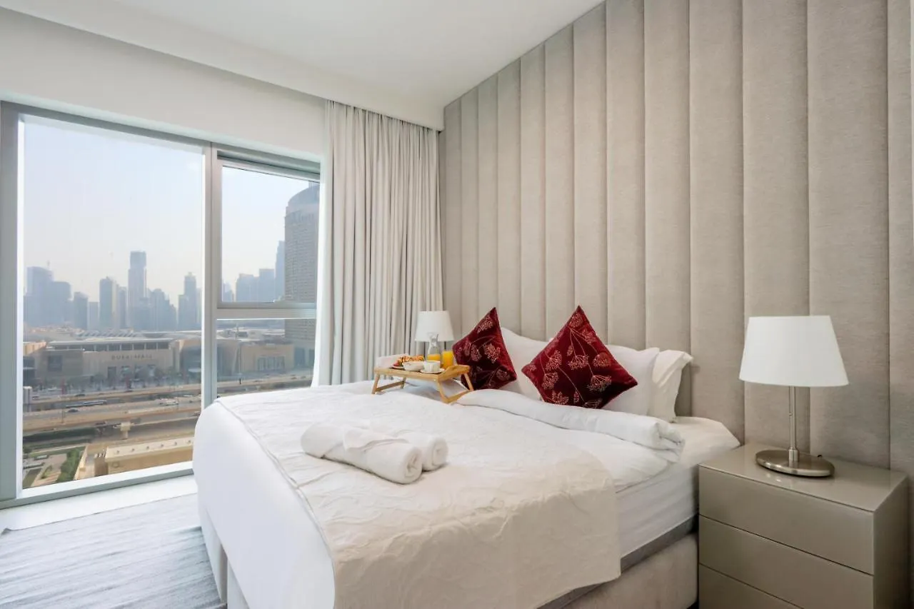 Livbnb Suites - Lavish 2Br W/ Burj Khalifa Views & Near Dubai Mall